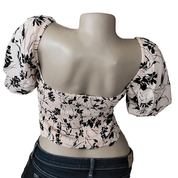 ASTR The Label Florian Square Neck Puff Sleeve Top S - Picture 3 of 9